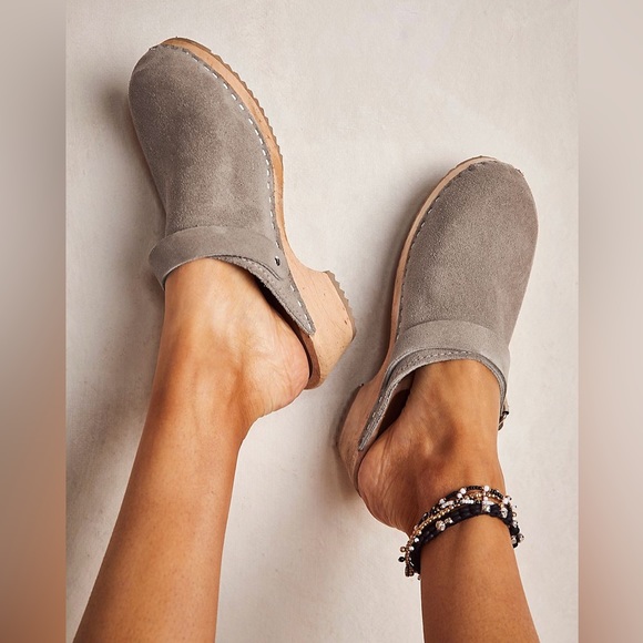 MIA Shoes - MIA  Swiss Free people Alma Clogs Leather Wood Taupe NIB